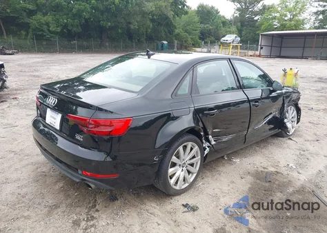 2017 Audi A4 2.0T Premium из США, поврежденный, VIN WAUANAF47HN006377